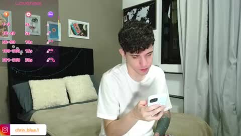 Snapshot of matteo12_ chatting on August 6, 2026, 4:14 am ---Matteo--- online show from August 6, 2026, 4:14 am