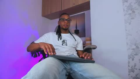 Mateo online show from March 29, 2026, 1:16 am