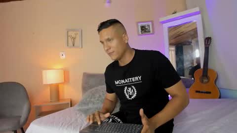 MATTEO online show from February 9, 2026, 8:24 pm