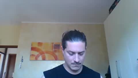 matteushh87 online show from April 3, 2026, 2:48 pm