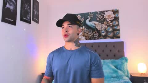 Matthew INDEPENDENT MODEL online show from March 5, 2026, 3:13 am