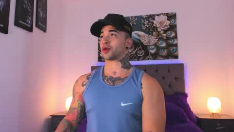 Matthew INDEPENDENT MODEL online show from April 19, 2026, 1:16 am