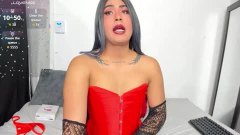 Snapshot of matthew_gill chatting on October 5, 2025, 10:07 pm matthewlatinc online show from October 5, 2025, 10:07 pm