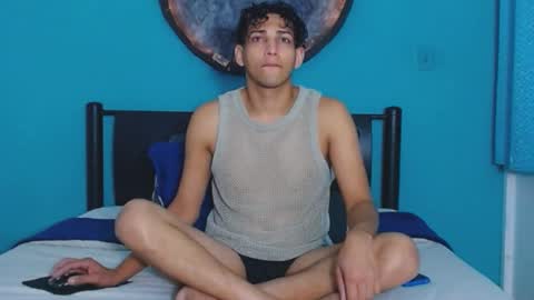 matthew_hawk19 online show from March 9, 2025, 8:42 pm