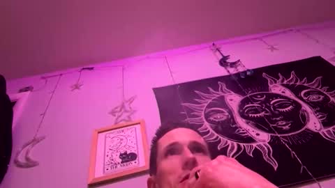 matthewc281 online show from March 13, 2026, 7:15 am