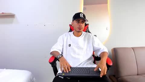 Matthew online show from December 14, 2025, 9:41 pm