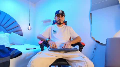 Matthew online show from March 1, 2026, 2:35 am