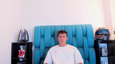 Snapshot of matthewfire1 chatting on September 11, 2025, 7:58 pm matthew online show from September 11, 2025, 7:58 pm