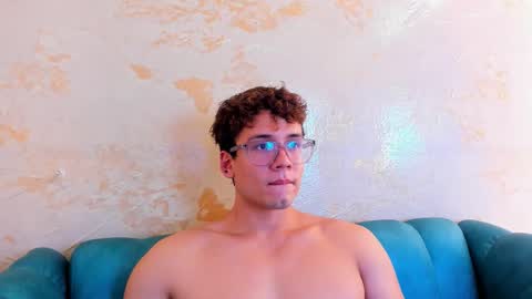 Snapshot of matthewfire1 chatting on October 9, 2025, 11:58 pm matthew online show from October 9, 2025, 11:58 pm