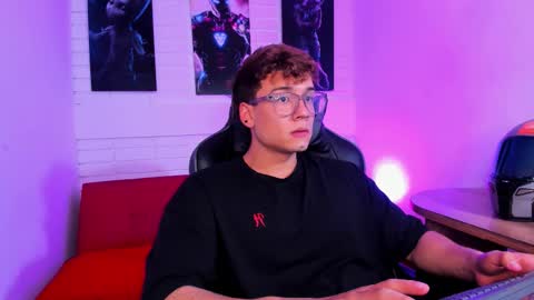 Snapshot of matthewfire1 chatting on November 1, 2025, 2:13 am matthew online show from November 1, 2025, 2:13 am