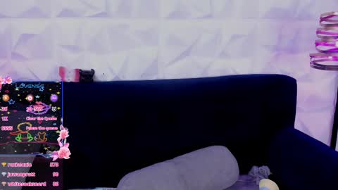 Snapshot of matti_sofia chatting on February 17, 2025, 10:14 pm TATIANA  AND ROUS online show from February 17, 2025, 10:14 pm