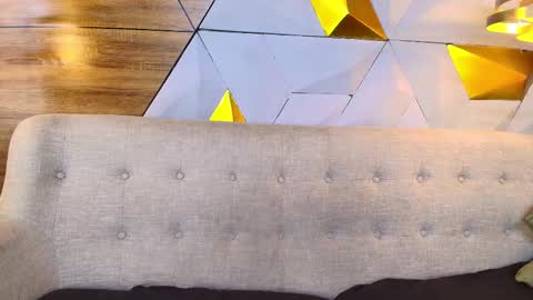 Snapshot of matti_sofia chatting on March 5, 2025, 2:12 pm TATIANA  AND ROUS online show from March 5, 2025, 2:12 pm