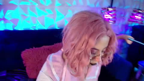 Snapshot of matti_sofia chatting on September 13, 2025, 11:10 am TATIANA  AND ROUS online show from September 13, 2025, 11:10 am