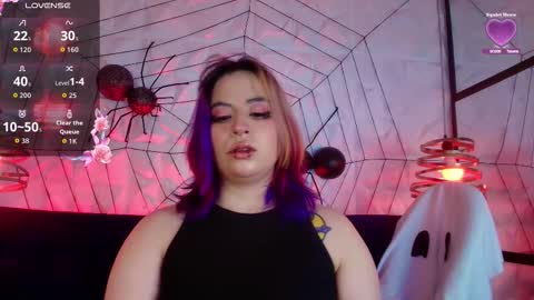 Snapshot of matti_sofia chatting on October 14, 2025, 11:00 am TATIANA  AND ROUS online show from October 14, 2025, 11:00 am