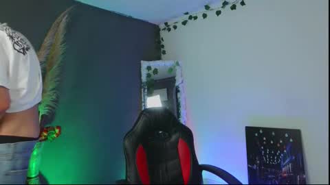 mattias     online show from September 27, 2025, 3:17 pm