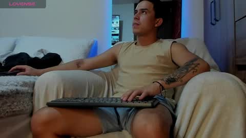 Snapshot of mattiwsmorris_ chatting on April 13, 2026, 2:33 pm mattiwsmorris_ online show from April 13, 2026, 2:33 pm