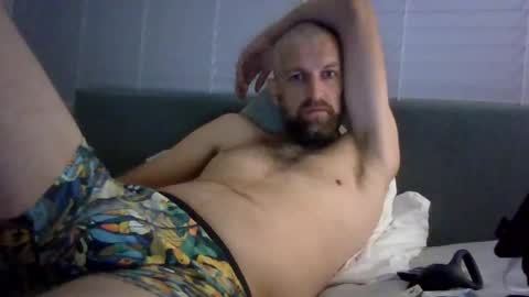 Matts1988 online show from September 17, 2025, 2:13 am