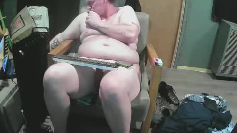 Snapshot of mattskiba89 chatting on October 25, 2025, 8:00 am mattskiba89 online show from October 25, 2025, 8:00 am