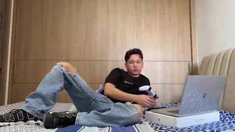 mattvicent online show from September 10, 2025, 12:27 pm