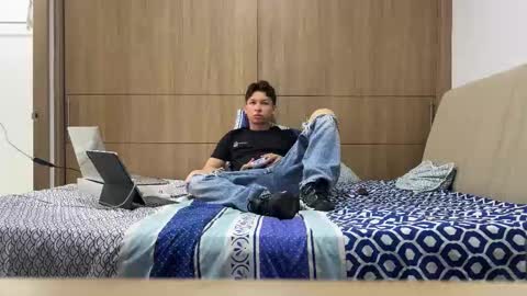 mattvicent online show from September 11, 2025, 3:06 am