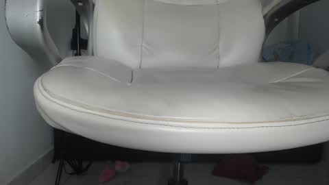 mature_2025 online show from March 1, 2025, 8:23 am