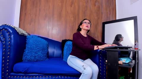 Lucy online show from January 15, 2025, 12:25 pm