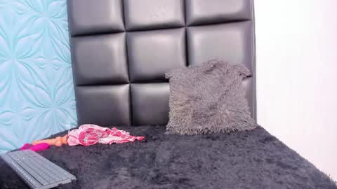 Snapshot of mature_beautiful chatting on July 12, 2026, 4:58 am Lucy online show from July 12, 2026, 4:58 am