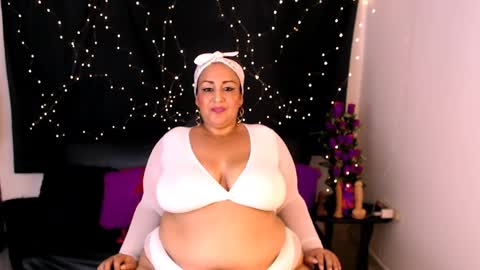 Snapshot of mature_bigtitx chatting on April 8, 2026, 4:01 am Daniella online show from April 8, 2026, 4:01 am