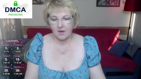 Lana online show from March 25, 2026, 1:39 pm