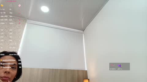 mature_eva online show from February 9, 2025, 2:29 pm
