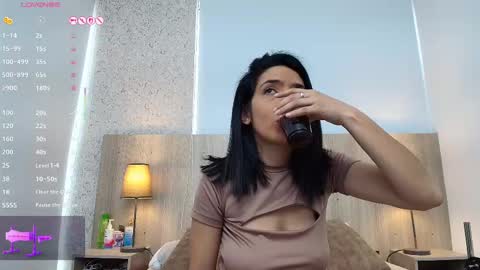 mature_eva online show from October 3, 2025, 11:18 am