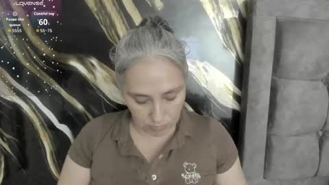 mature_gold online show from October 13, 2025, 12:27 pm