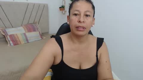 Snapshot of mature_martina_ chatting on March 29, 2026, 9:31 am Martina online show from March 29, 2026, 9:31 am