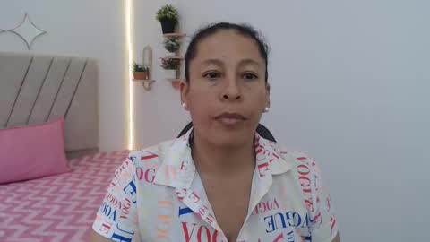 Snapshot of mature_martina_ chatting on April 23, 2026, 8:22 pm Martina online show from April 23, 2026, 8:22 pm