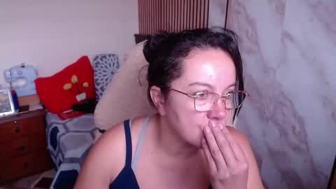 Snapshot of mature_wolf chatting on February 13, 2026, 8:27 pm Sonia online show from February 13, 2026, 8:27 pm