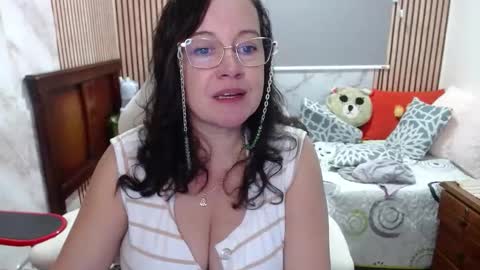 Sonia online show from May 7, 2026, 3:28 pm