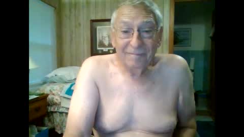 SXECPL55 at G mail Dot Com online show from September 11, 2025, 11:32 am