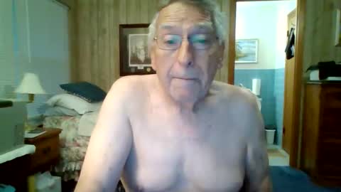 SXECPL55 at G mail Dot Com online show from April 7, 2026, 11:43 am