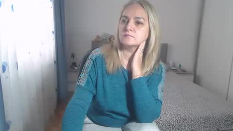 maturediana online show from December 3, 2024, 10:28 am