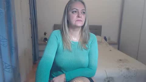 maturediana online show from February 22, 2025, 3:56 am