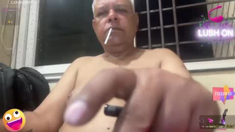 Snapshot of maturedman_44 chatting on October 26, 2025, 10:25 pm DEV online show from October 26, 2025, 10:25 pm