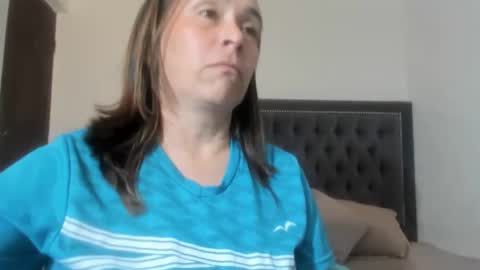 Paty online show from March 11, 2025, 7:58 pm