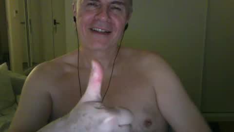 maturehotman online show from February 25, 2025, 7:14 pm