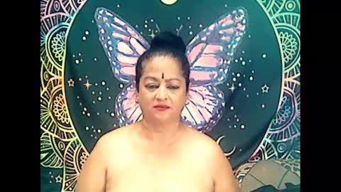 matureindian4u65 online show from February 5, 2025, 4:14 pm