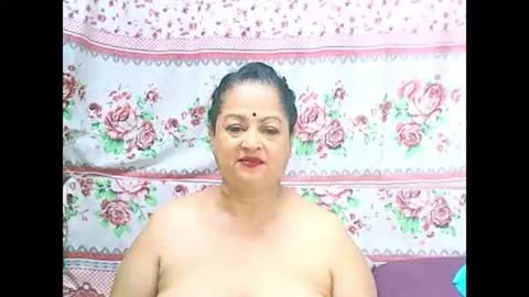 Snapshot of matureindian654u chatting on March 22, 2026, 6:11 pm matureindian654u online show from March 22, 2026, 6:11 pm