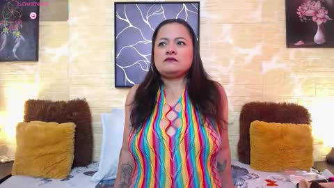 Snapshot of maturejane02 chatting on October 12, 2025, 2:43 am Jane online show from October 12, 2025, 2:43 am