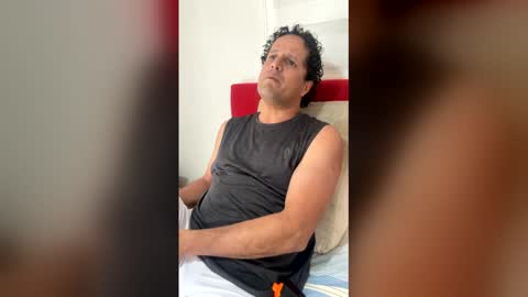 maturelatinmaster online show from April 15, 2026, 6:37 pm