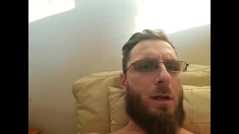 Matuschko online show from March 2, 2025, 3:59 pm