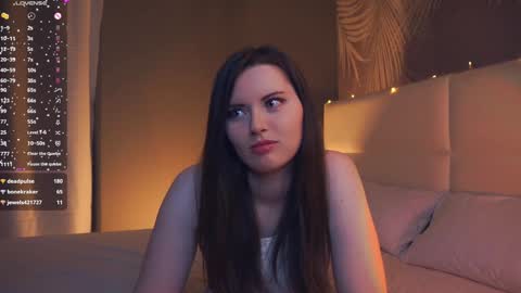 Lily online show from January 13, 2025, 10:24 pm