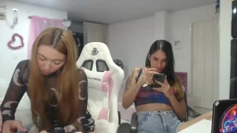 Snapshot of mauhype chatting on February 13, 2026, 9:33 pm Mau and Lauren online show from February 13, 2026, 9:33 pm